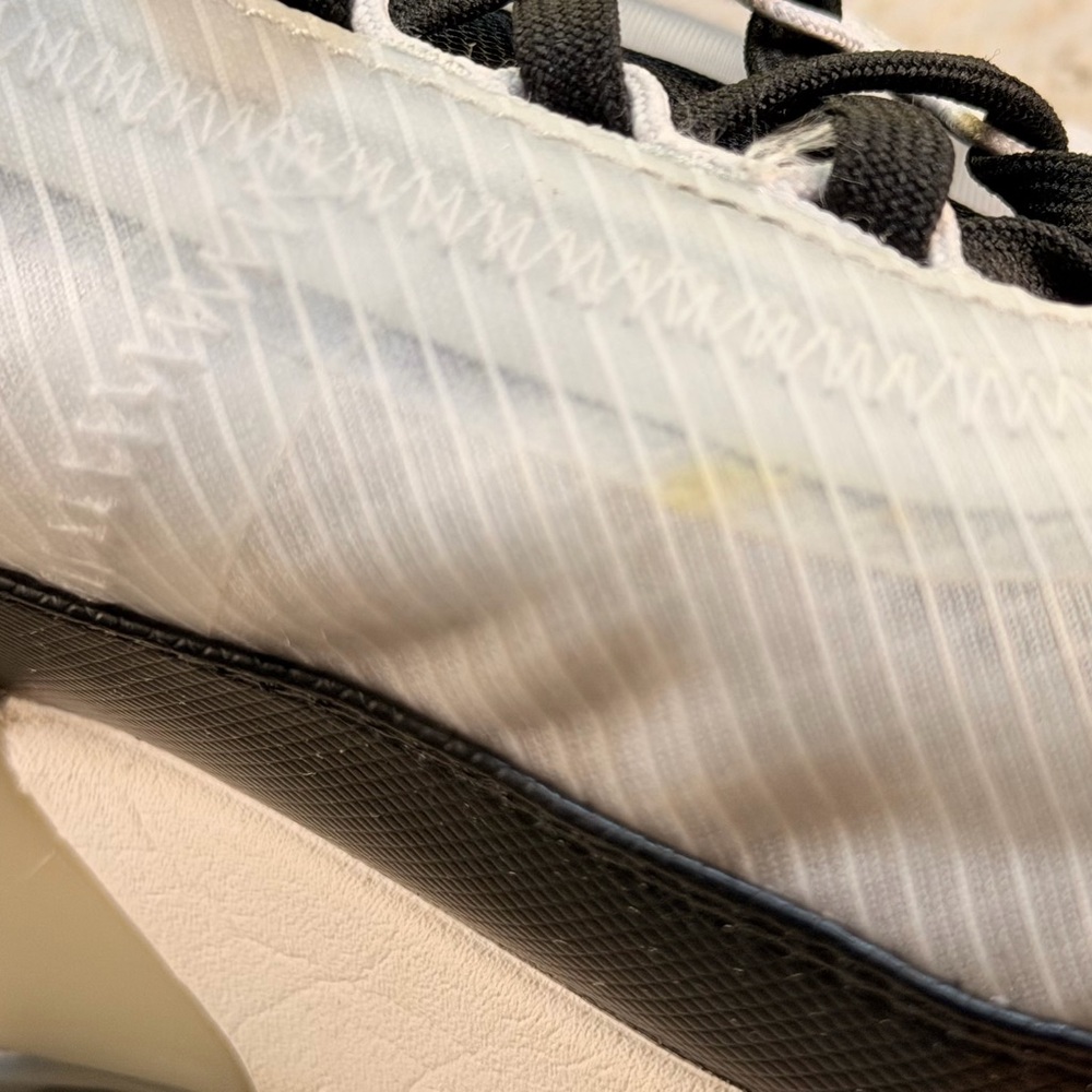 Nike AirMax 2090 - Picture 13 of 14
